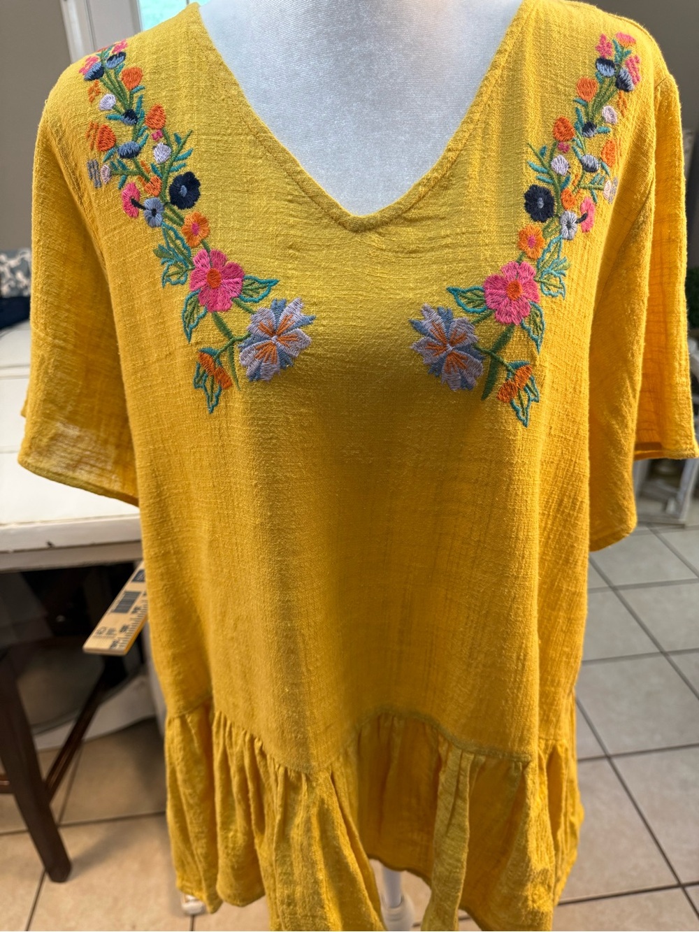 Jodifl Mustard Yellow Embroidered Boho Ruffle Tunic Top – Size Large - Picture 4 of 13